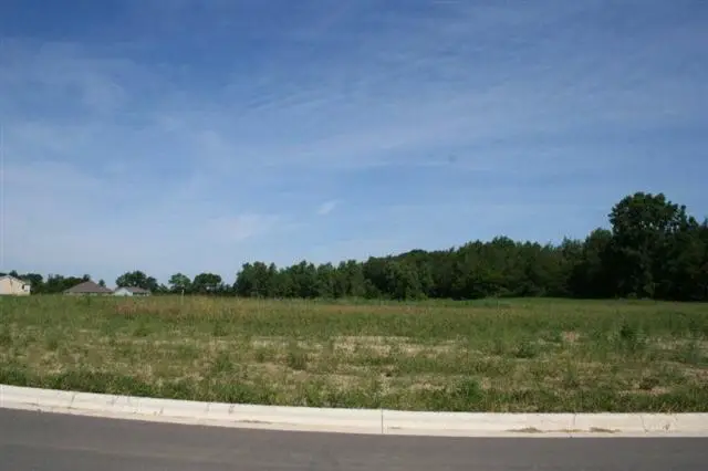 2275 Highlander Drive, Warsaw, IN 46580 - #3