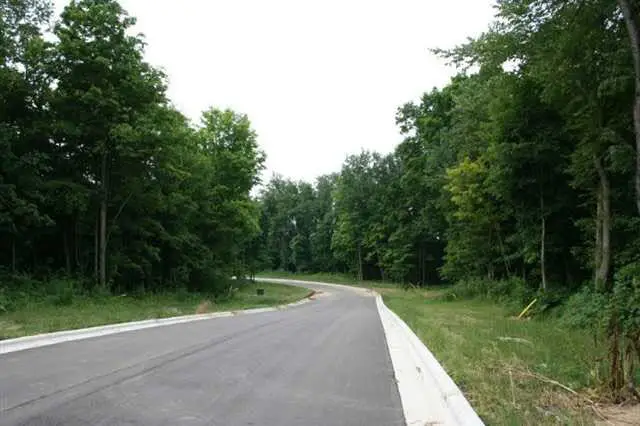 2265 Highlander Drive, Warsaw, IN 46580 - #2