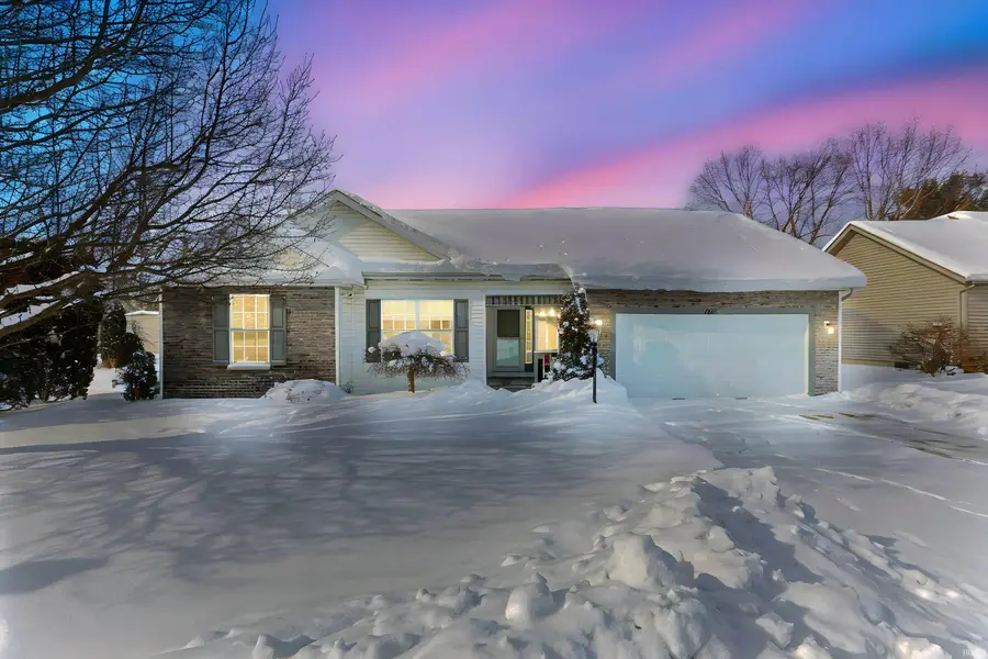 4405 Jade Crossing Drive, South Bend, IN 46628 - Image #2