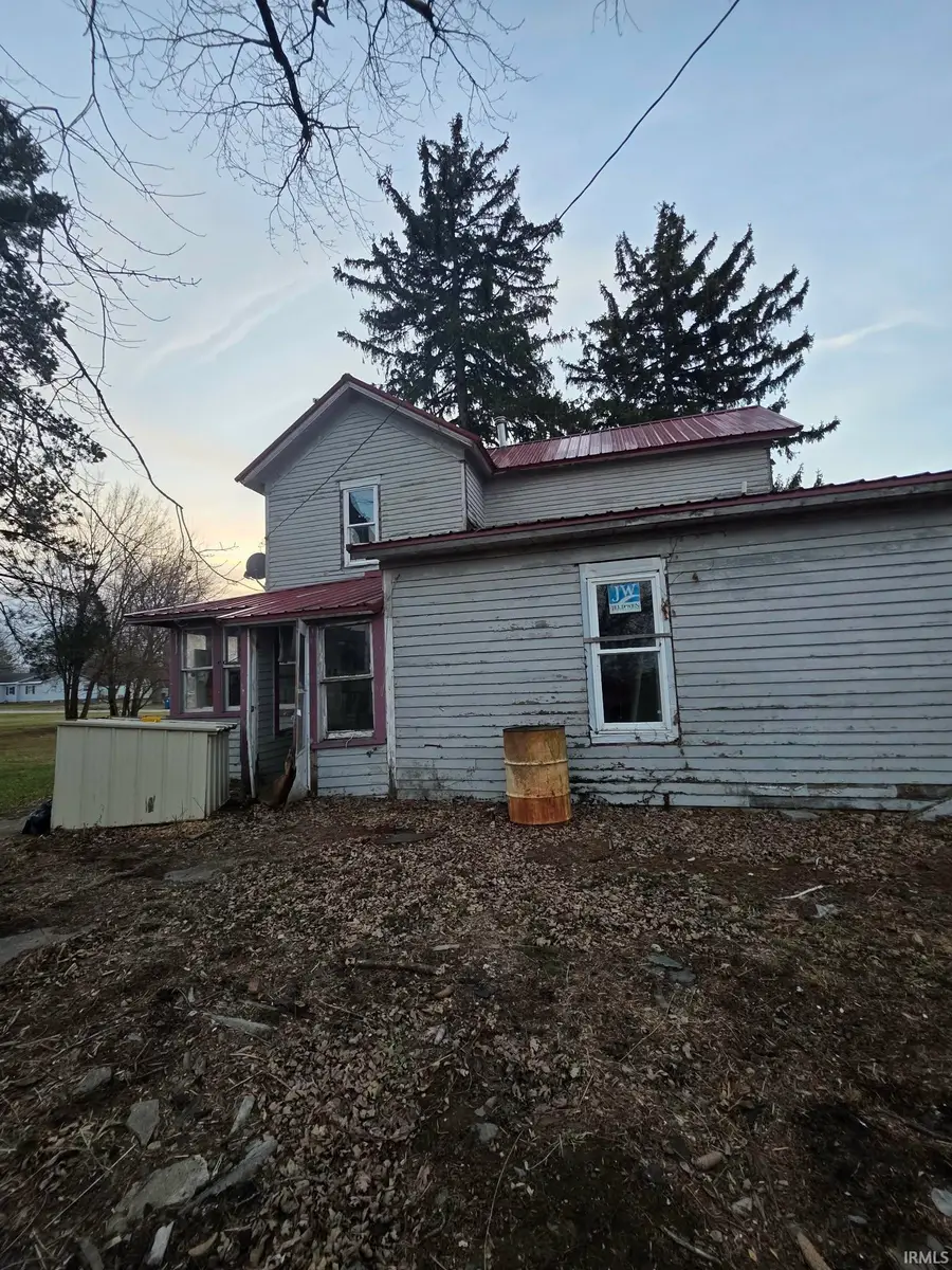 523 S James Street, Goodland, IN 47948 - Image #2