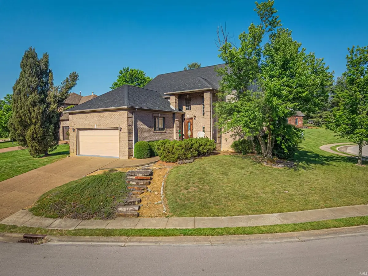 2444 Crosswalk Lane, Newburgh, IN 47630 - Image #1