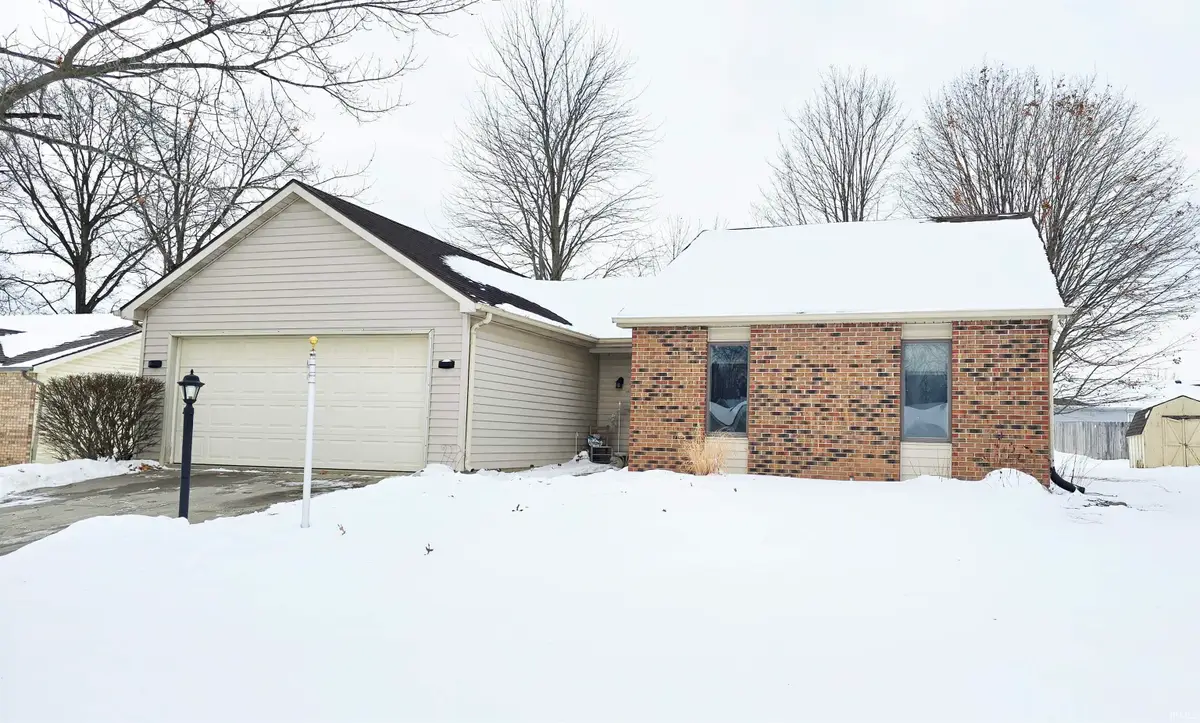 9717 Tumbleweed Boulevard, Fort Wayne, IN 46825 - Image #1