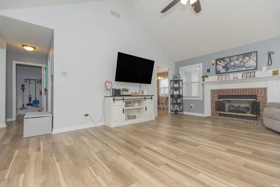 4422 Summercreek Lane, Newburgh, IN 47630 - Image #3