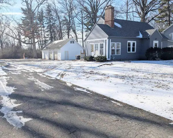 2026 E Paulding Road, Fort Wayne, IN 46816