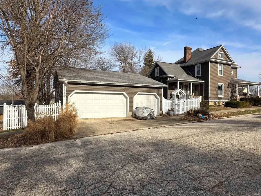 715 SE 2nd Street, Washington, IN 47501 - #2