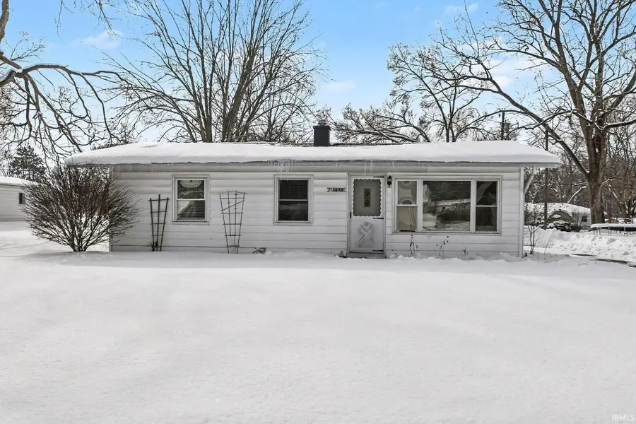 15638 Hamilton Street, Granger, IN 46530 - #2
