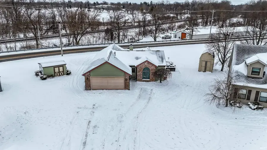 1402 Fairview Run, Kendallville, IN 46755 - #3