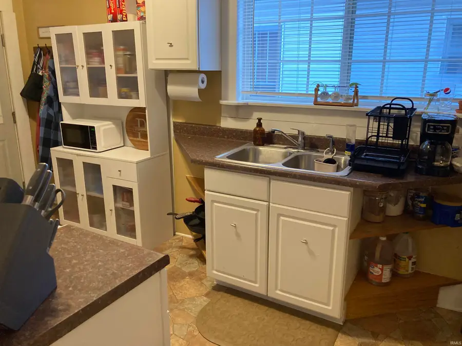 114 S Main Street, Oakland City, IN 47660 - #3