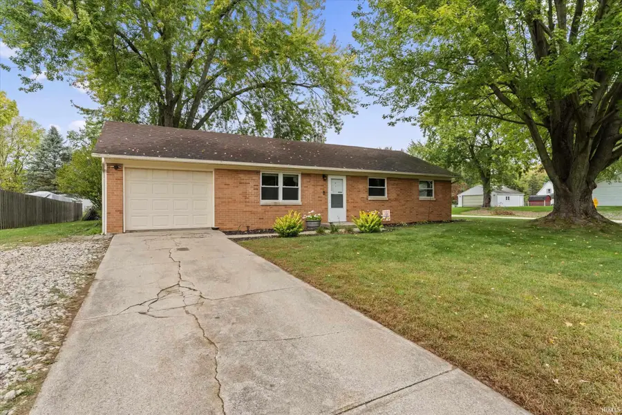 23585 Forrestview Avenue, Elkhart, IN 46517 - Image #2