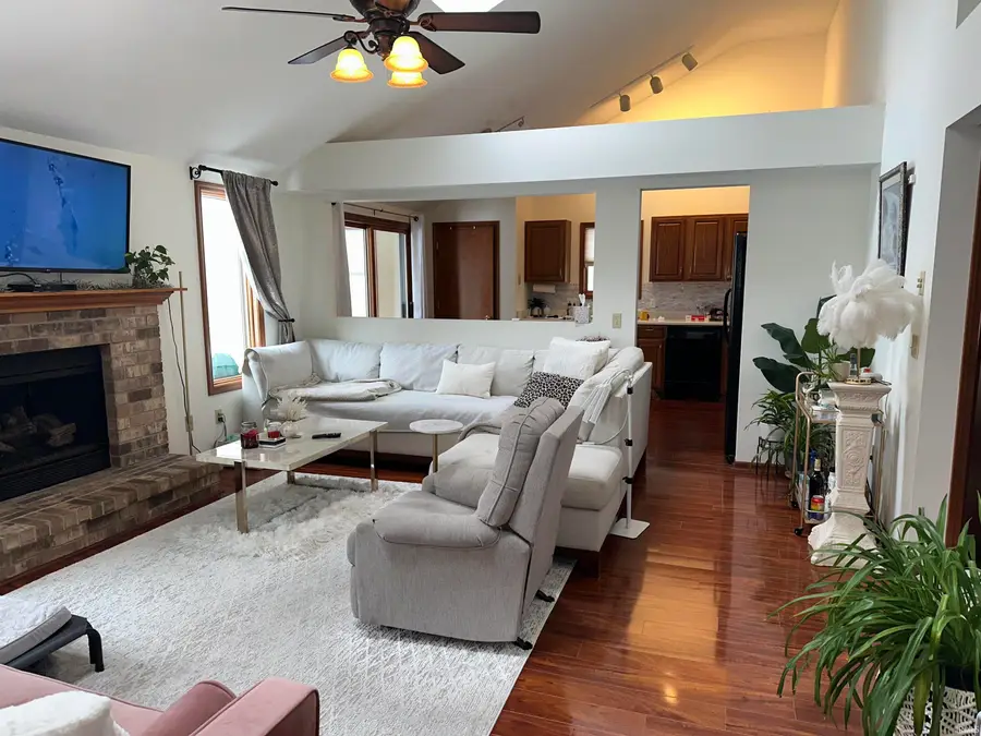 7423 Woodsmill Court, Fort Wayne, IN 46835 - #2