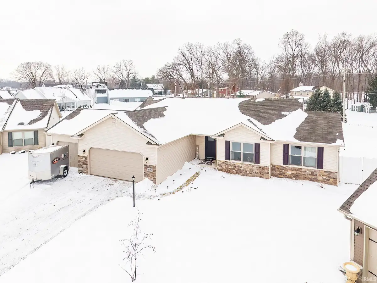 3825 Gregory Court, Warsaw, IN 46582 - Image #1