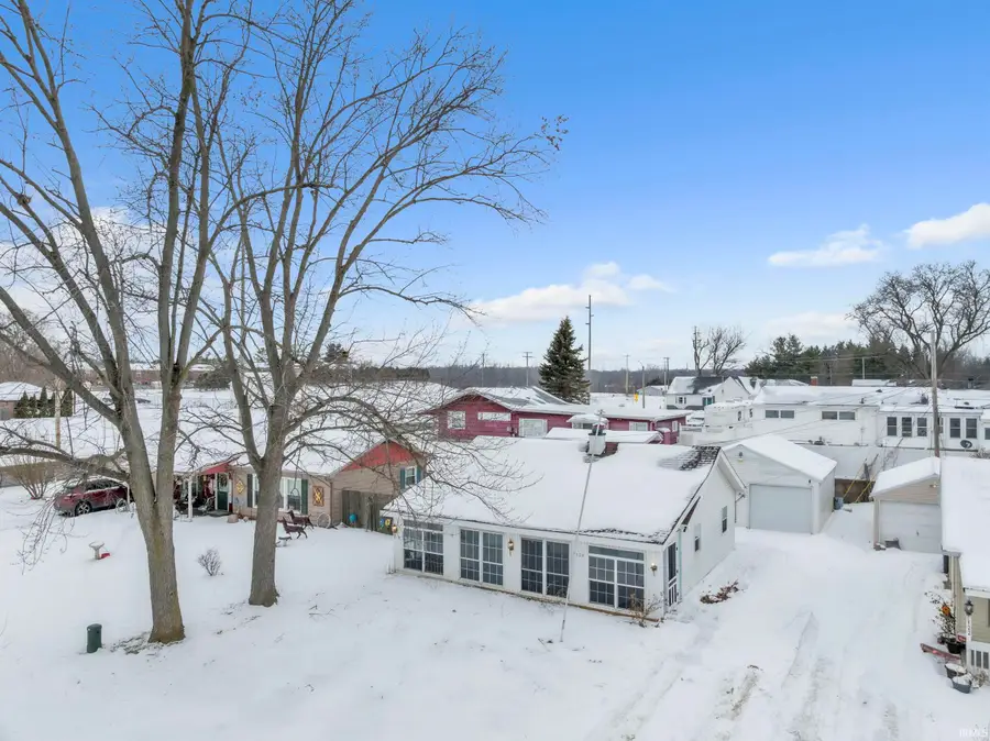 124 Veterans Way, Kendallville, IN 46755 - #2