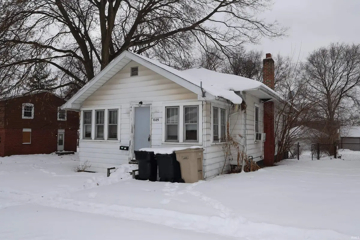 1325 S 29th Street, South Bend, IN 46615 - #1