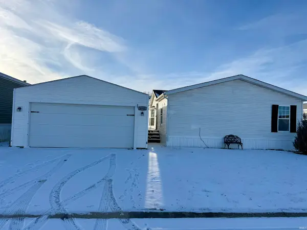 6911 Autumn Chase Drive #35, Fort Wayne, IN 46818