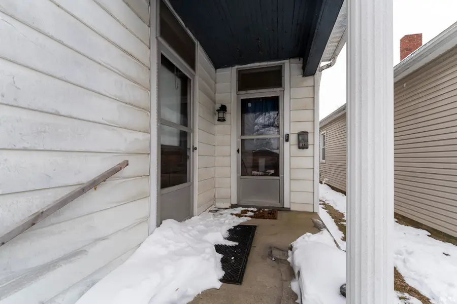 1107 S Evans Avenue, Evansville, IN 47713 - #3