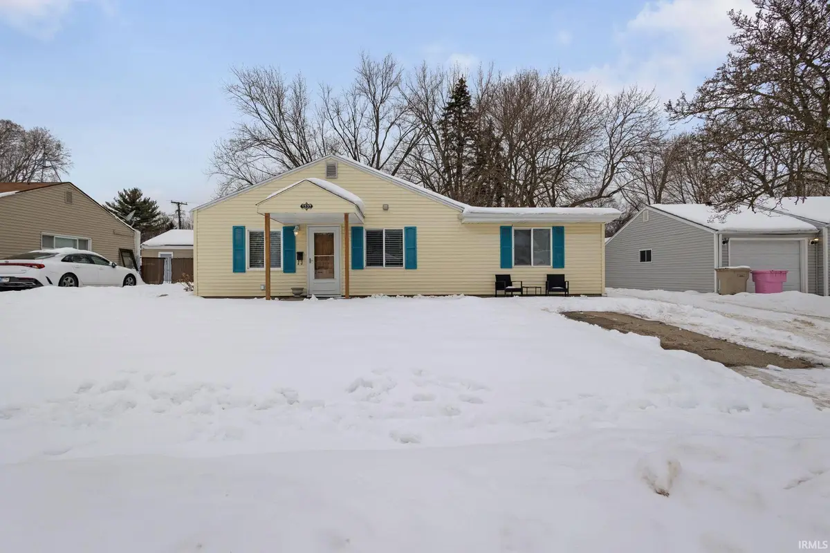 1337 Byron Drive, South Bend, IN 46614 - Image #1