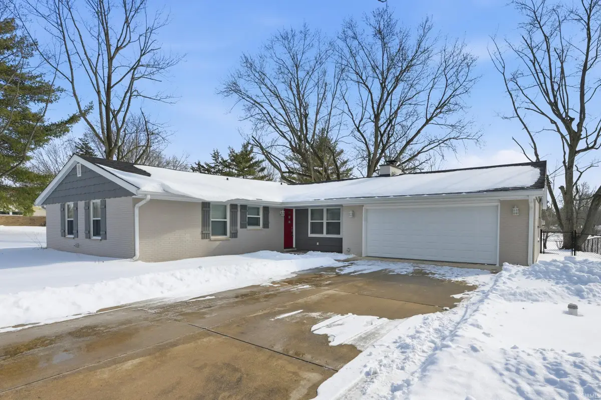 8505 W Butternut Road, Muncie, IN 47304 - #1