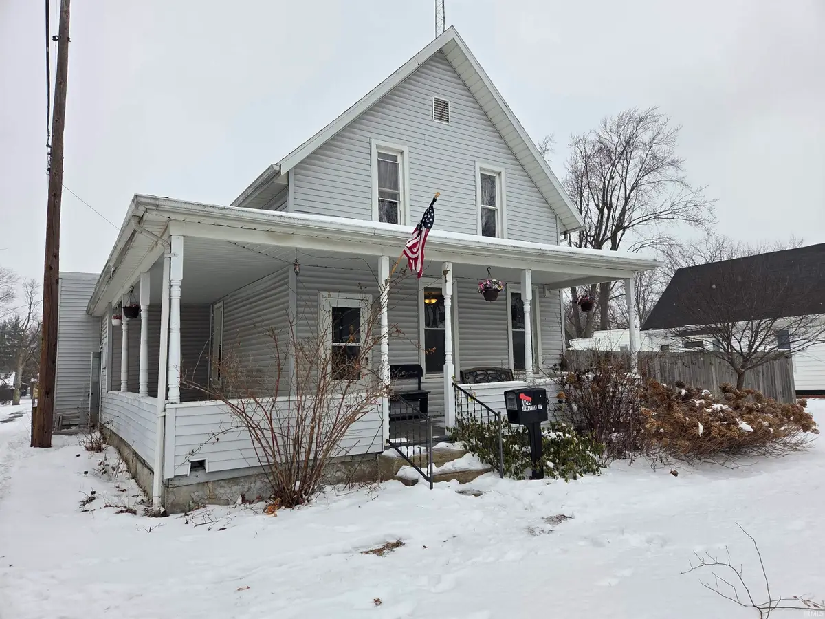 1214 E Jefferson Street, Rochester, IN 46975 - #1