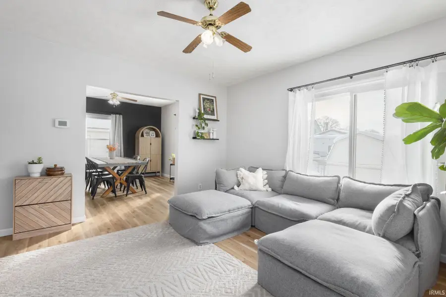 1016 Division Street, Mishawaka, IN 46545 - Image #2