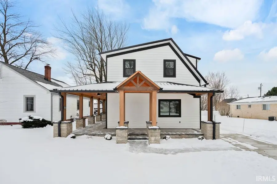 307 W Walnut Street, Sharpsville, IN 46068 - #3