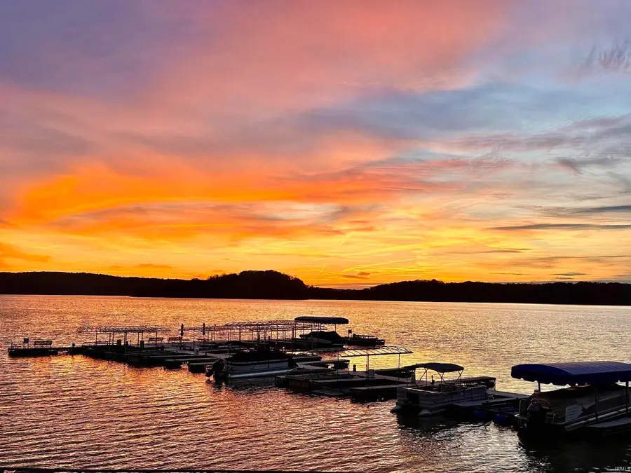 9002 E Agate Avenue, Nashville, IN 47448 - #3