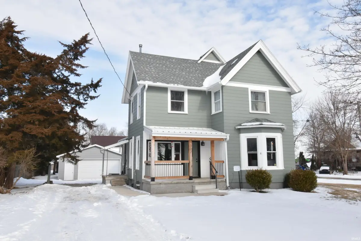 307 E 4th Street, Earl Park, IN 47942 - Image #1