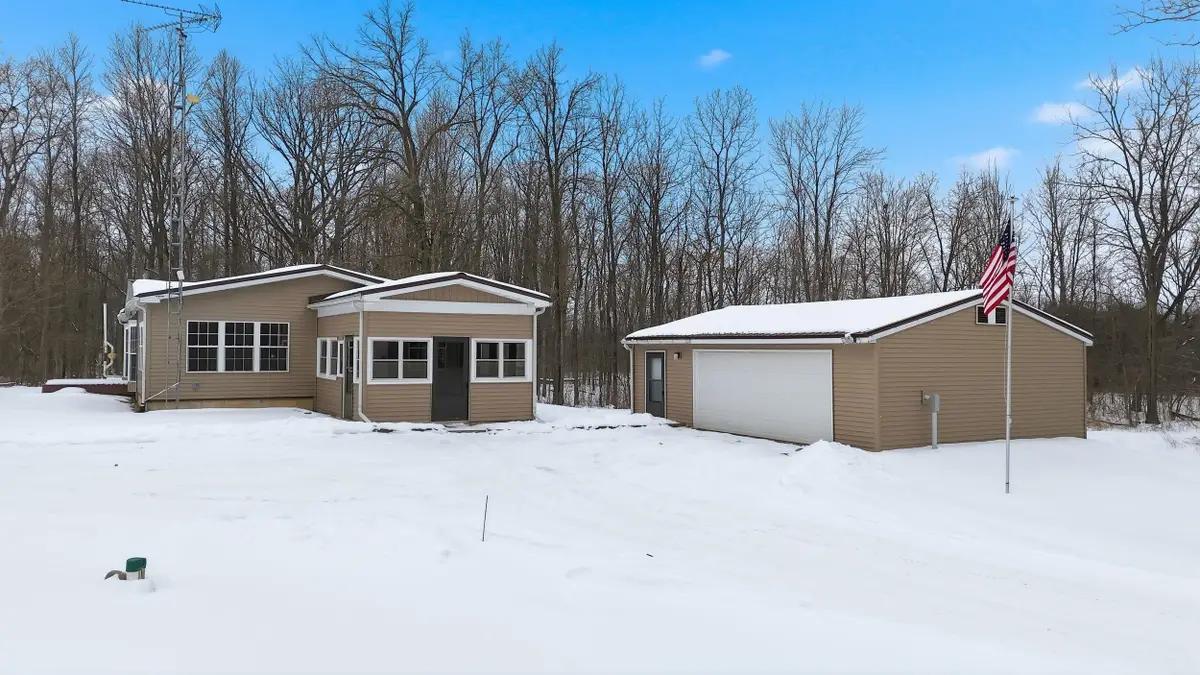 6517 S Meridian Road, Pleasant Lake, IN 46779 - #1