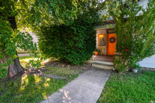 925 W 2nd Street, Bloomington, IN 47403