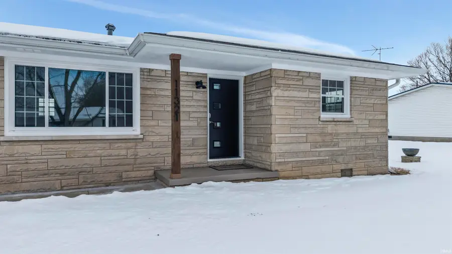 11321 North Street, Cynthiana, IN 47612 - #2