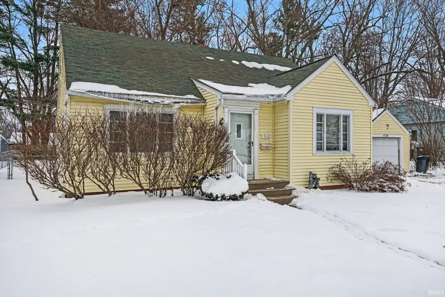 1510 E Beardsley Avenue, Elkhart, IN 46514 - #3