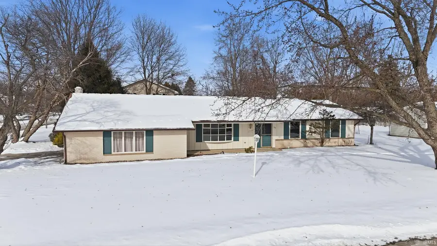 700 Brentwood Circle, Auburn, IN 46706 - Image #2