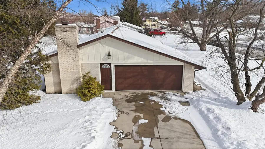 700 Brentwood Circle, Auburn, IN 46706 - Image #3