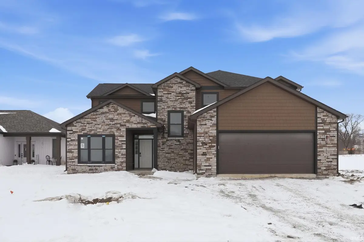 7398 Starks Boulevard, Fort Wayne, IN 46816 - Image #1