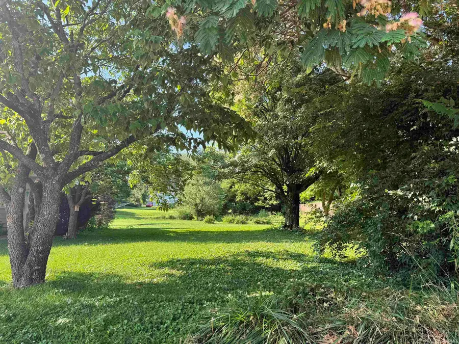 614 W Dixie Street, Bloomington, IN 47403 - Image #3