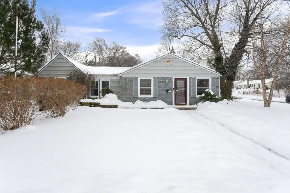 1854 Altgeld Street, South Bend, IN 46614 - #1