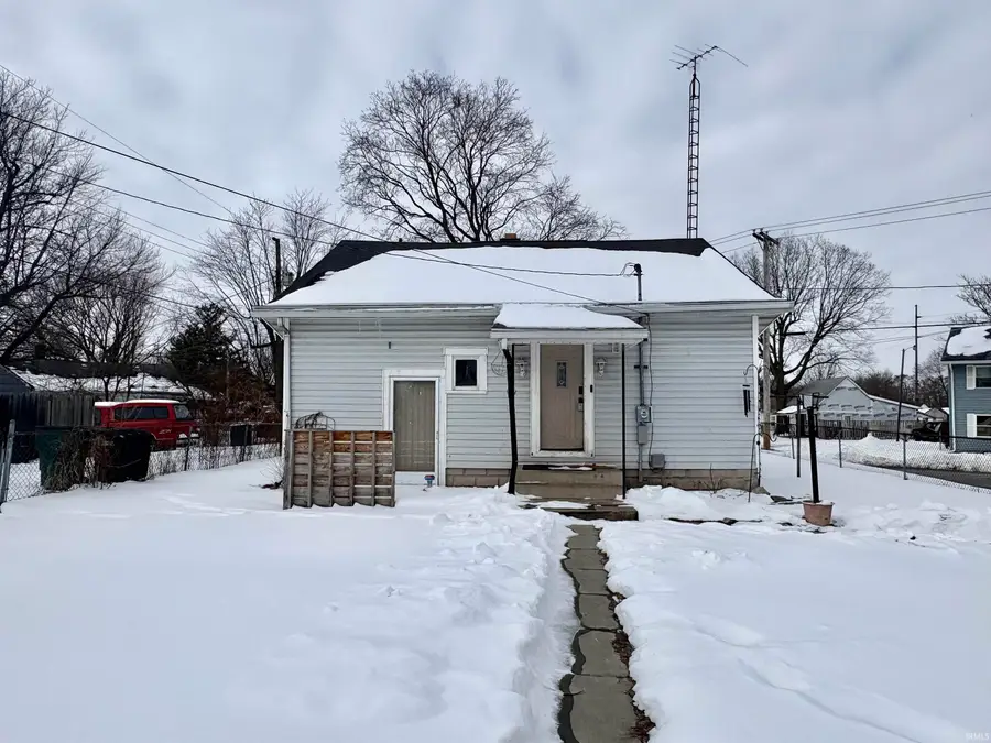 2300 S Hoyt Avenue, Muncie, IN 47302 - #3