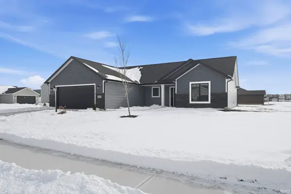 13927 Ascari Cove, Fort Wayne, IN 46818