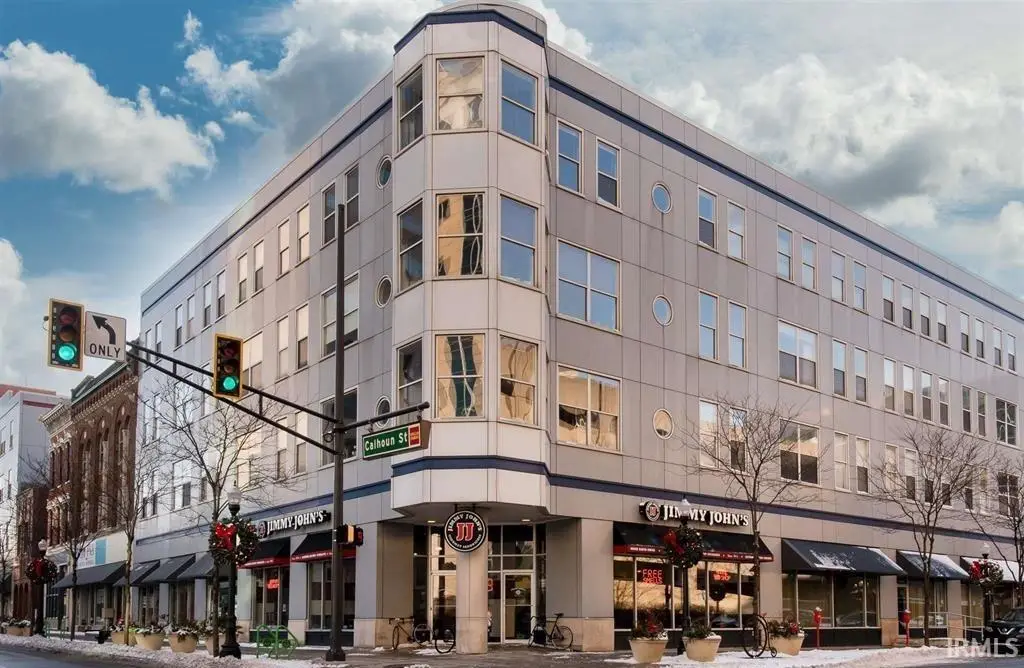 113 W Wayne Street #202, Fort Wayne, IN 46802 - Image #1