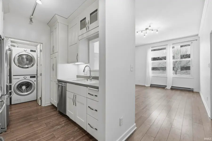 113 W Wayne Street #202, Fort Wayne, IN 46802 - Image #2