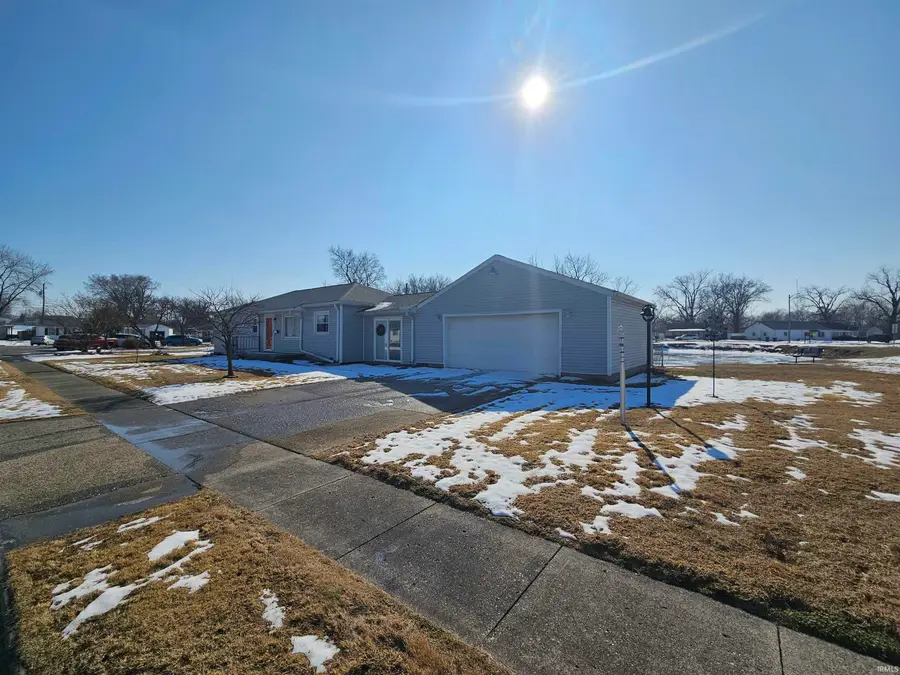 1 Hunter Court, Vincennes, IN 47591 - #3