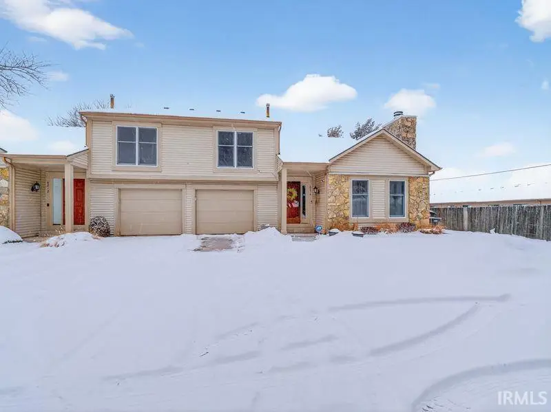 6214 Crofton Drive, Fort Wayne, IN 46835 - Image #2