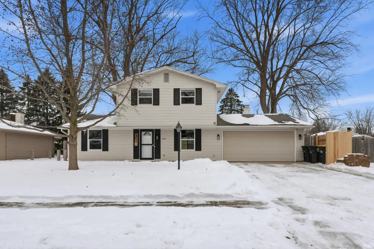 7437 Regina Drive, Fort Wayne, IN 46815 - Image #1