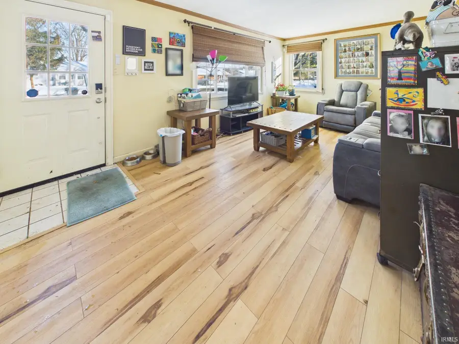 201 N Greenbriar Road, Muncie, IN 47304 - #3