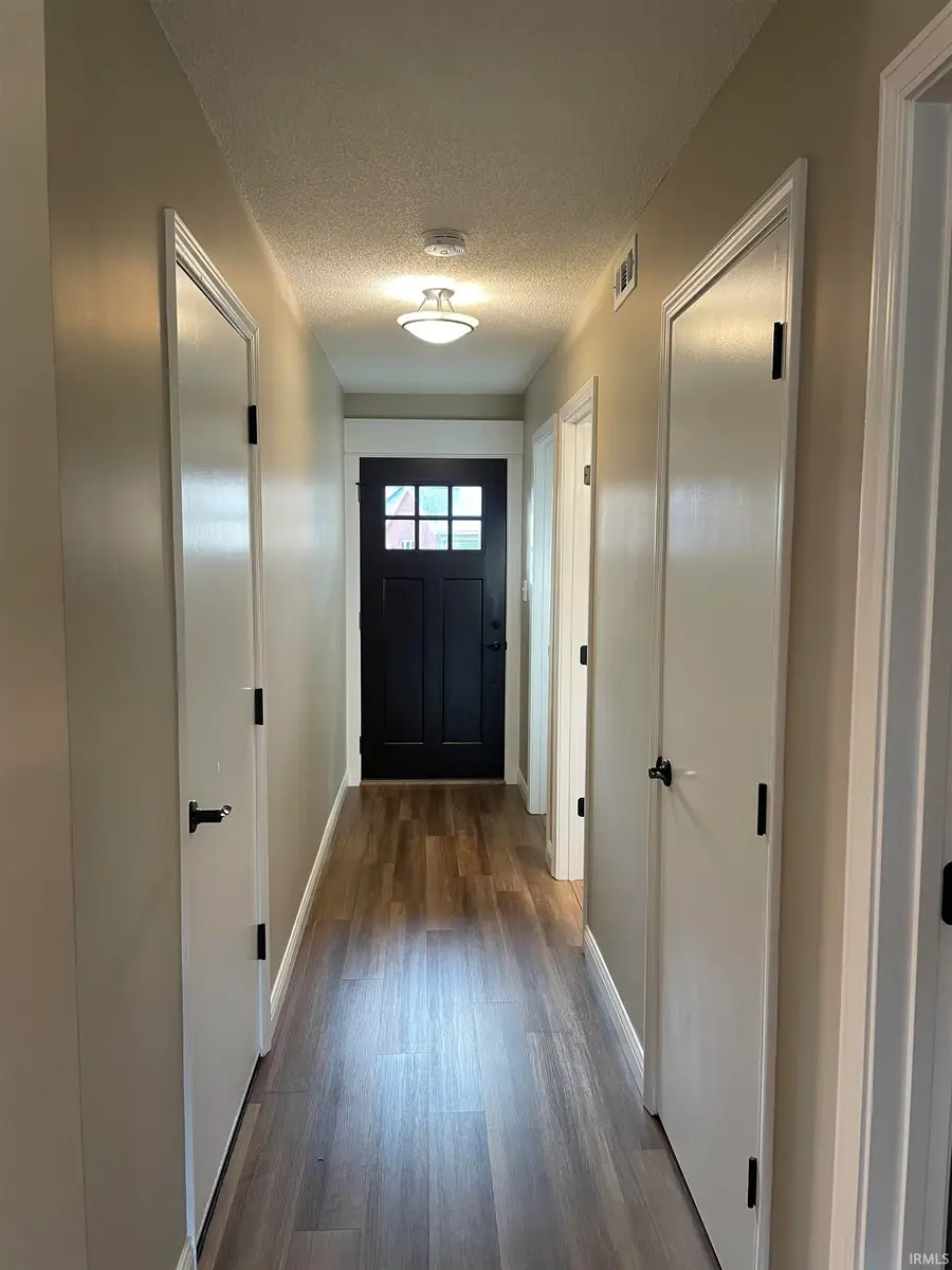 5902 Lisa Lane, Newburgh, IN 47630 - #2