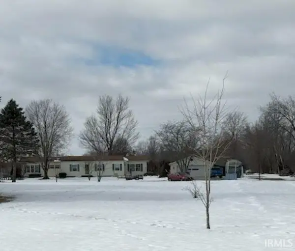 6406 County Road 35, Auburn, IN 46706