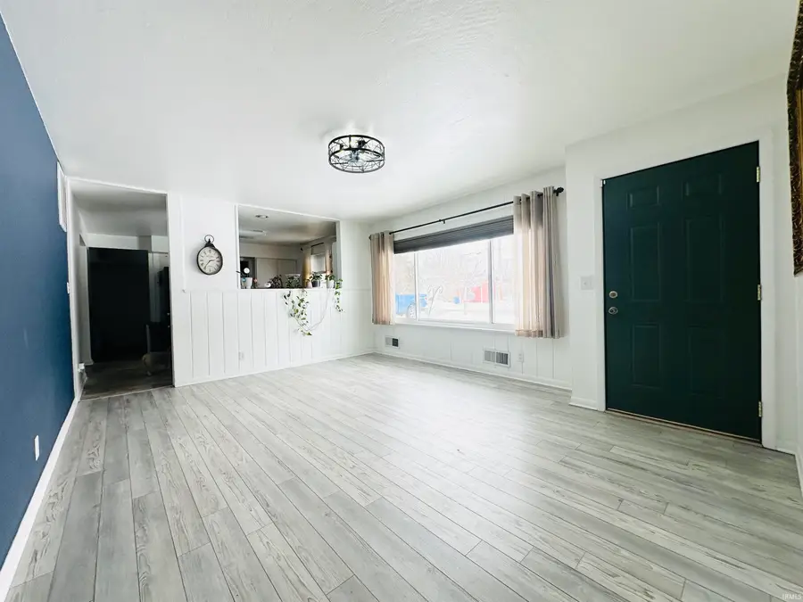 104 Maine Street, Walkerton, IN 46574 - Image #3