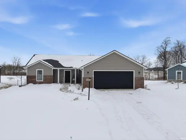 1910 Portland Cove, Huntertown, IN 46748