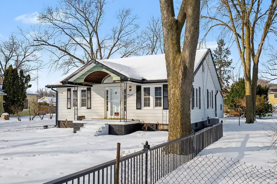 123 Oakside Avenue, Mishawaka, IN 46544 - #3