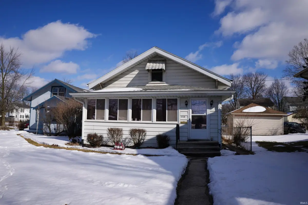 2728 Crescent Avenue, Fort Wayne, IN 46805 - #1