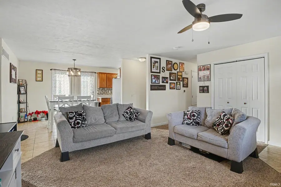 524 Fescue Court, Goshen, IN 46528 - #3